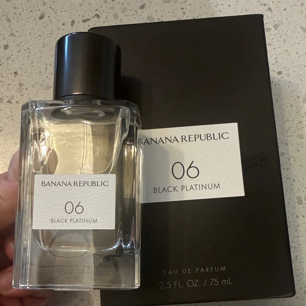 Banana Republic Black Platinum Eau de Parfum 75ml